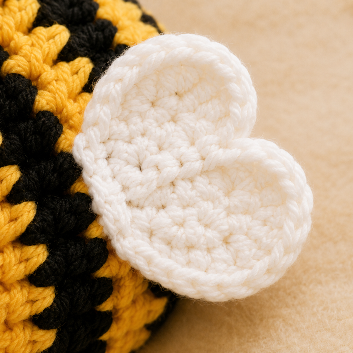 Bumblebee Cat Hat Crochet Pattern PDF, Bee Cat Bonnet Pattern, Crochet Cat Hat, Pet Bee Costume, Cute Cat Accessory, Instant Download