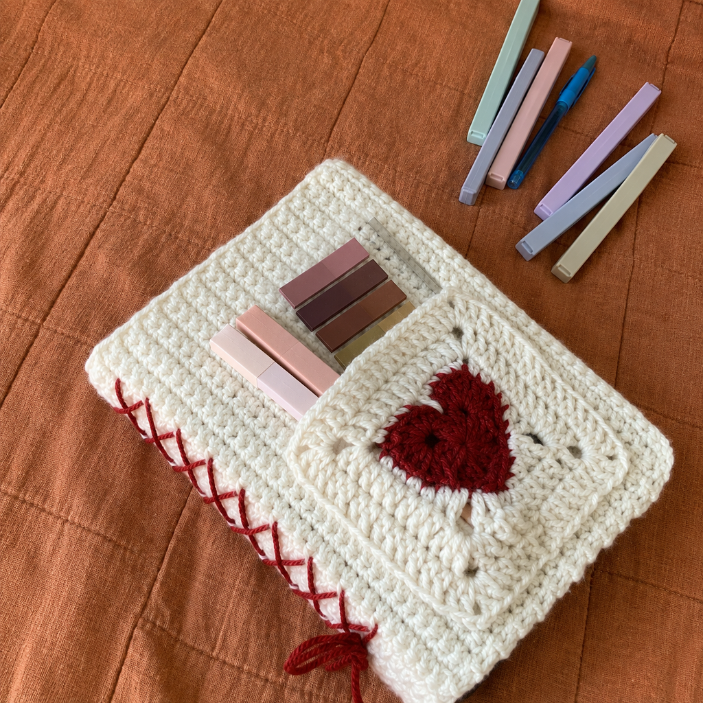 Crochet Journal Cover Pattern, Floral Granny Square Journal Cozy PDF, Crochet Notebook Cover, Book Sleeve Pattern, DIY Gift, Instant Download